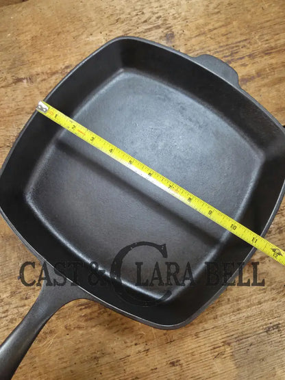 Awesome BIG Griswold (Wagner made) Square Cast Iron Skillet with Small Block Logo and Smooth Bottom ’57’ Skillet