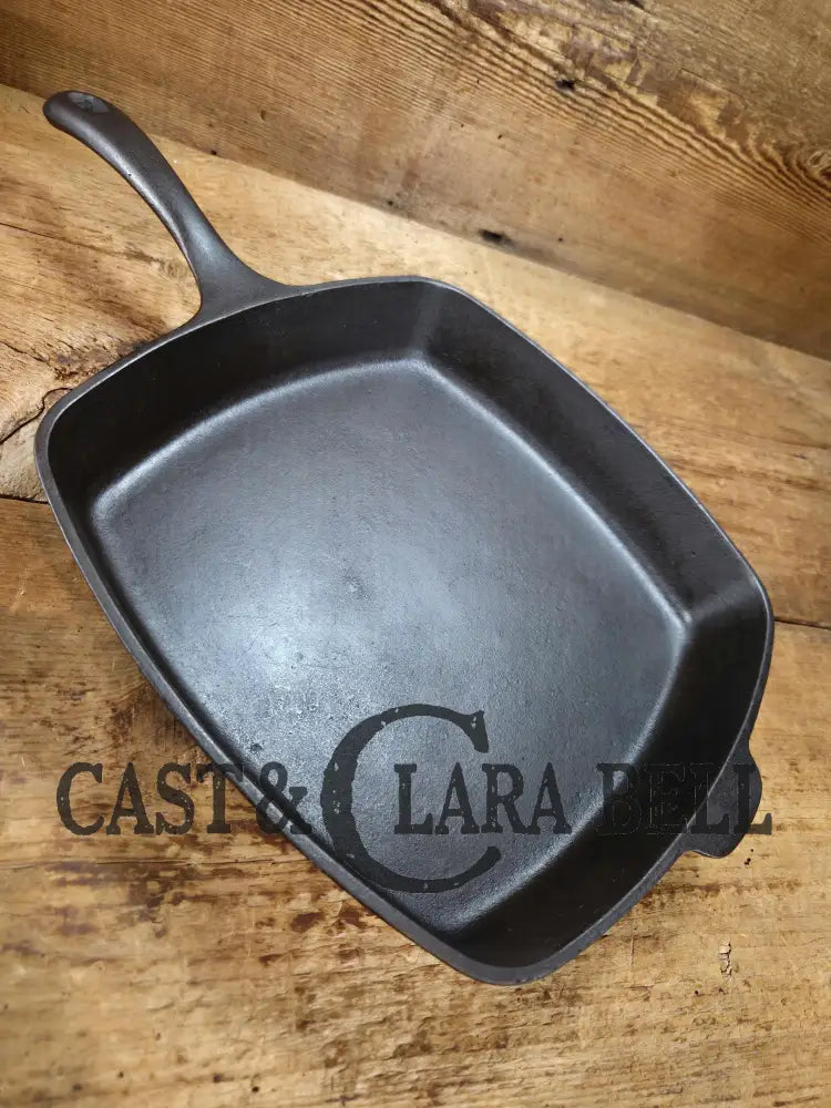 Awesome BIG Griswold (Wagner made) Square Cast Iron Skillet with Small Block Logo and Smooth Bottom ’57’ Skillet