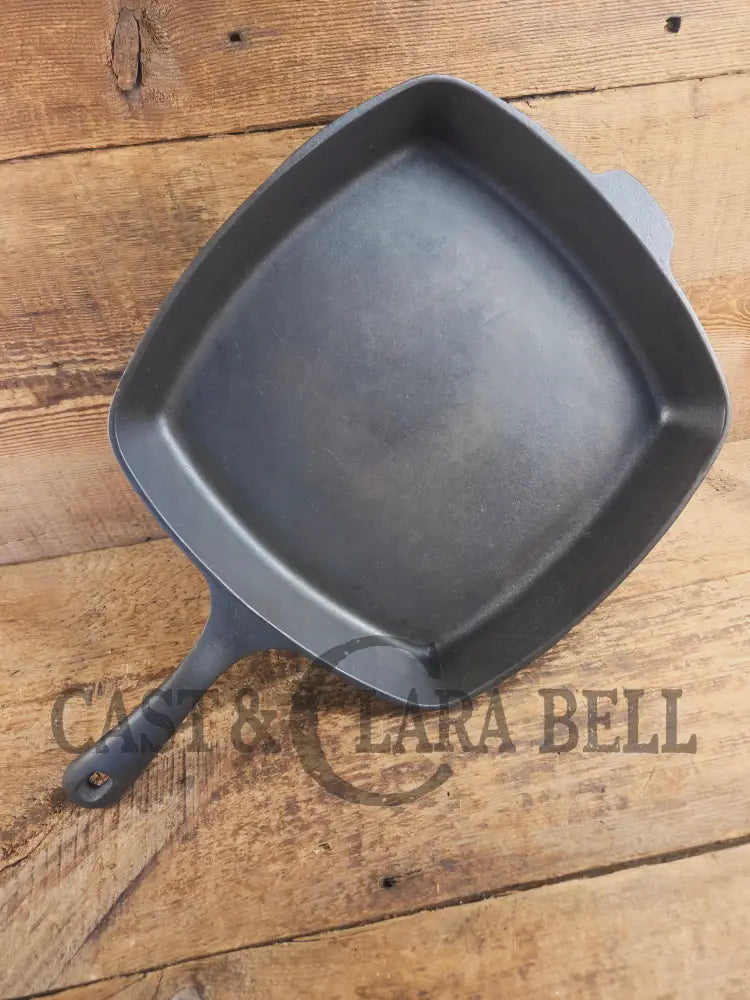 Awesome BIG Griswold (Wagner made) Square Cast Iron Skillet with Small Block Logo and Smooth Bottom ’57’ - Skillet