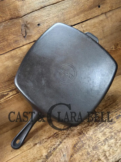 Awesome BIG Griswold (Wagner made) Square Cast Iron Skillet with Small Block Logo and Smooth Bottom ’57’ Skillet