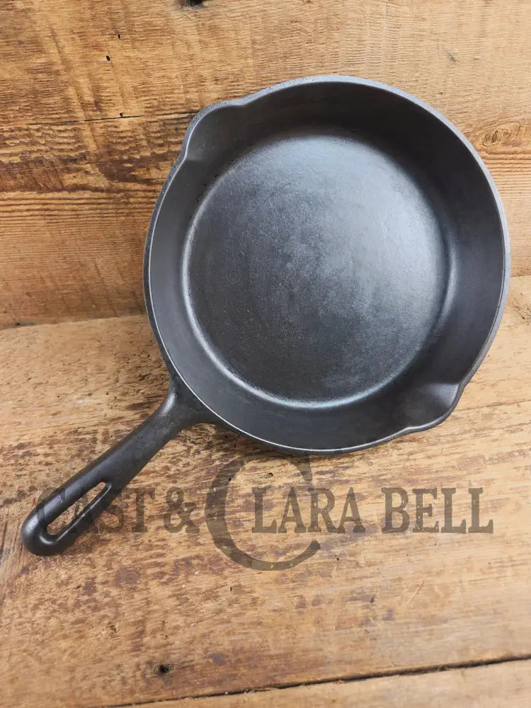 Awesome Canadian made 1940’s vintage GSW (General Steel Wares) #6 skillet. Harder to find! Skillet