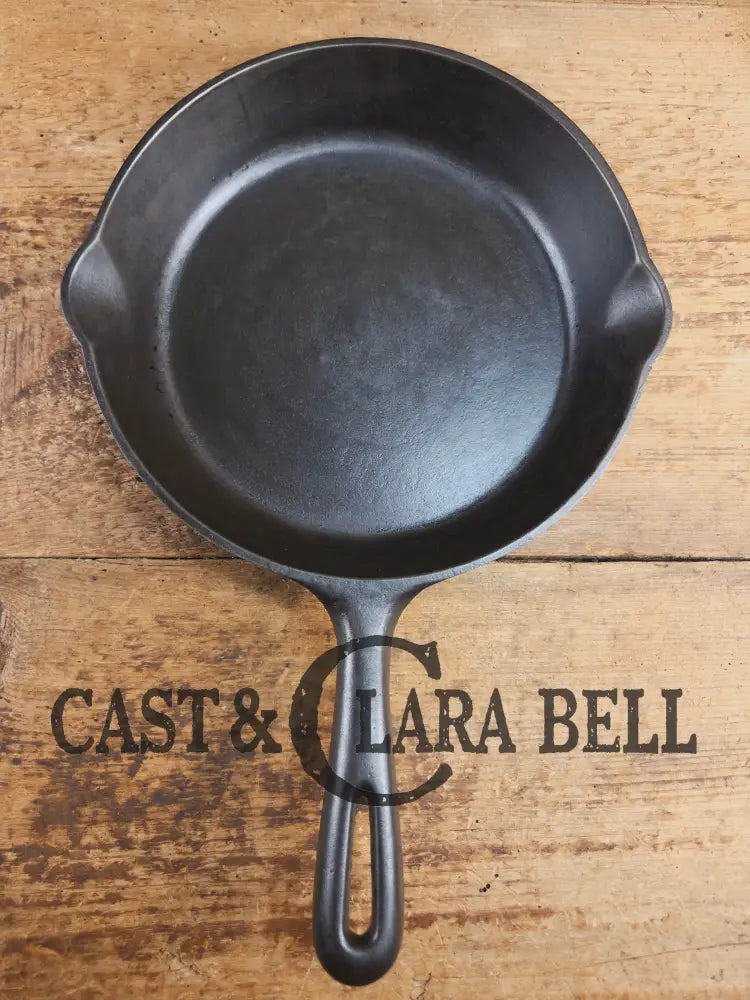 Awesome Canadian made 1940’s vintage GSW (General Steel Wares) #6 skillet. Harder to find! Skillet