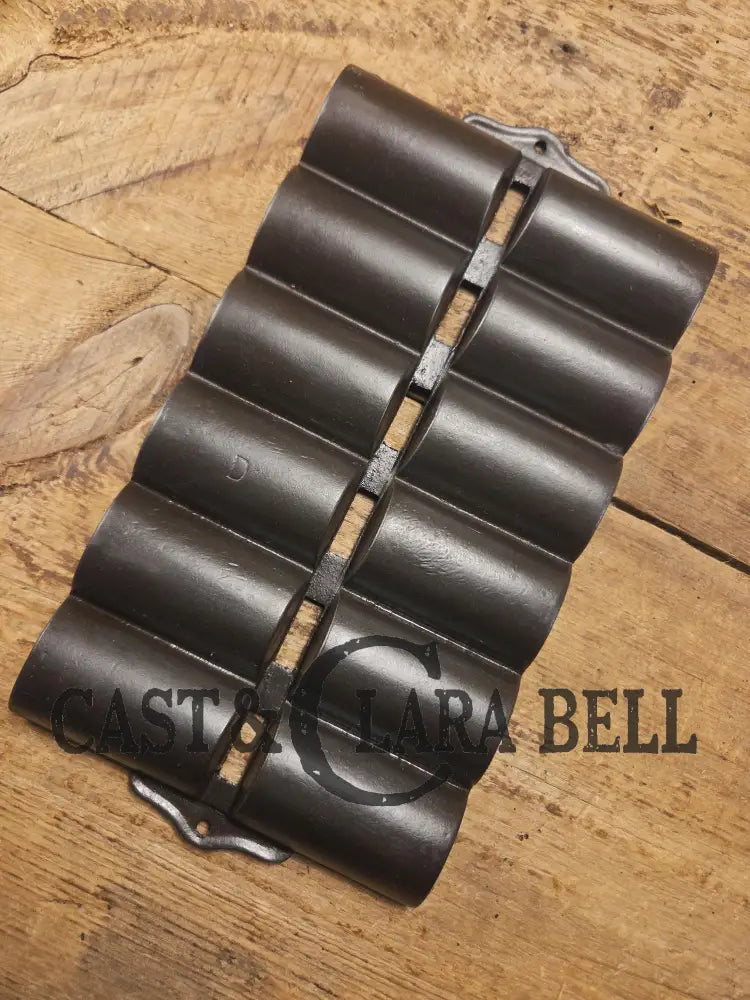 Awesome Gift Idea! 1920’s Wagner Ware French Roll Pan ’D’. Restored and Ready to Bake! Bakeware