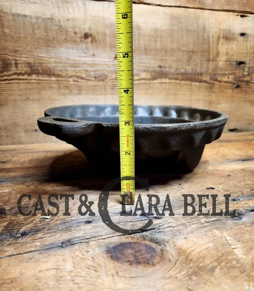 Awesome gift idea!! Vintage ’Pig Head’ mold restored and ready to use! Bakeware