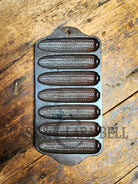Awesome Gift! Toy Griswold No. 262 Cast Iron Crispy Corn Or Wheat Stick Pan 7 Cup. Great For Display