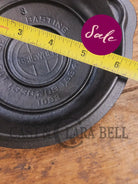 Awesome Griswold No. 3 Cast Iron Skillet Lid with Small Block Logo 1093. Tough to find so cool to own! Skillet