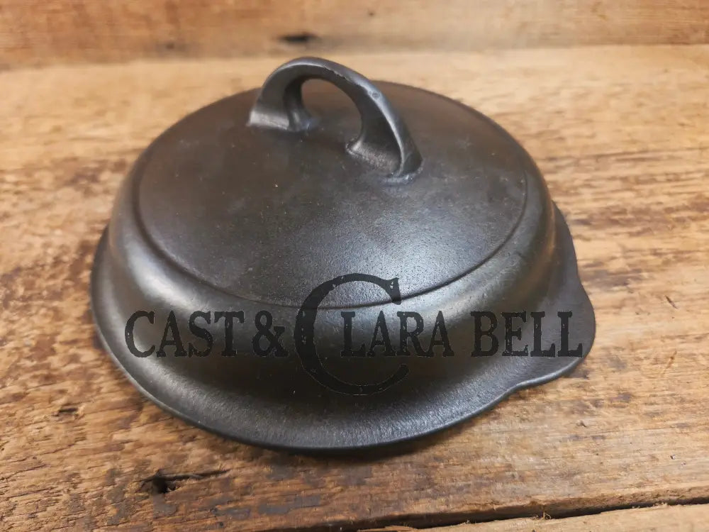 Awesome Griswold No. 3 Cast Iron Skillet Lid with Small Block Logo 1093. Tough to find so cool to own! Skillet