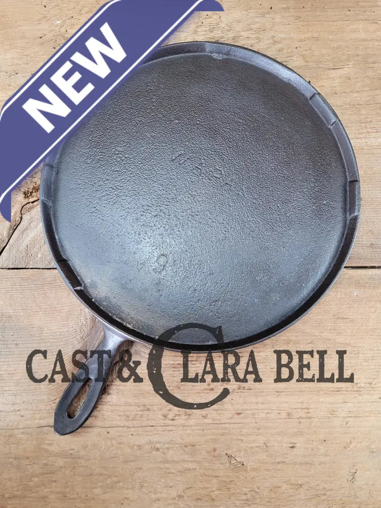 Awesome Large Wapak #9 Cast Iron Round Griddle. Straight Logo. Perfect For Grilled Cheese And