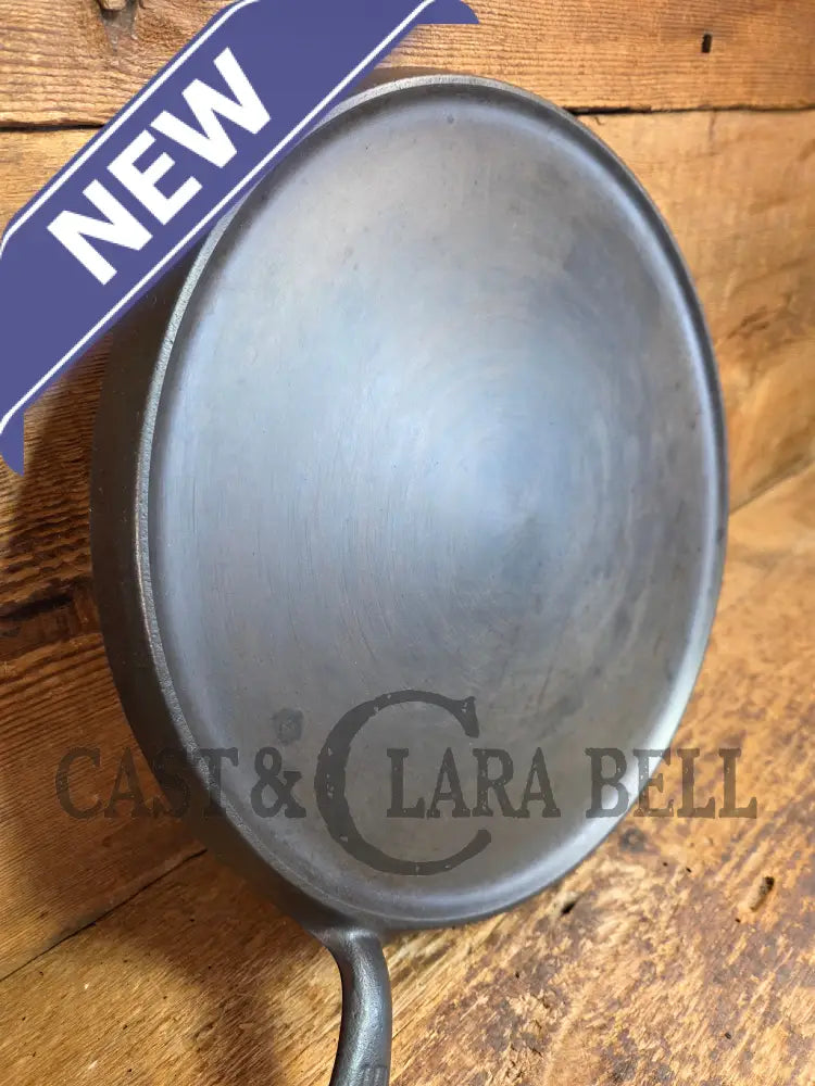 Awesome pizza griddle or for breakfast hot cakes! 1920’’s #10 Griswold Large Block cast iron Griddle 610 - Griddle