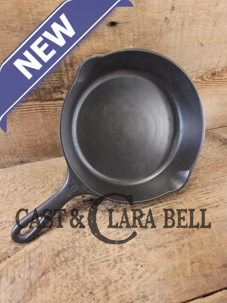 Awesome saute and side skillet! 1930’s Wagner Ware #6 Cast Iron Skillet 1056 Smooth Bottom Skillet