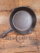 Awesome Saute Skillet! 1930S Era Lodge #5 Skillet With 3 Notch Heat Ring And T Two Dots Marking At 6