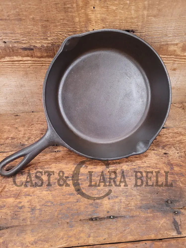 Awesome Saute Skillet! 1930S Era Lodge #5 Skillet With 3 Notch Heat Ring And T Two Dots Marking At 6