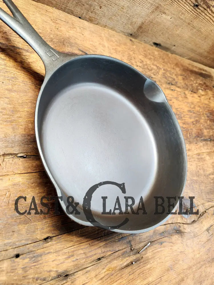 Awesome Saute Skillet! 1930’S Griswold #6 Cast Iron Skillet With Large Block Logo And Smooth