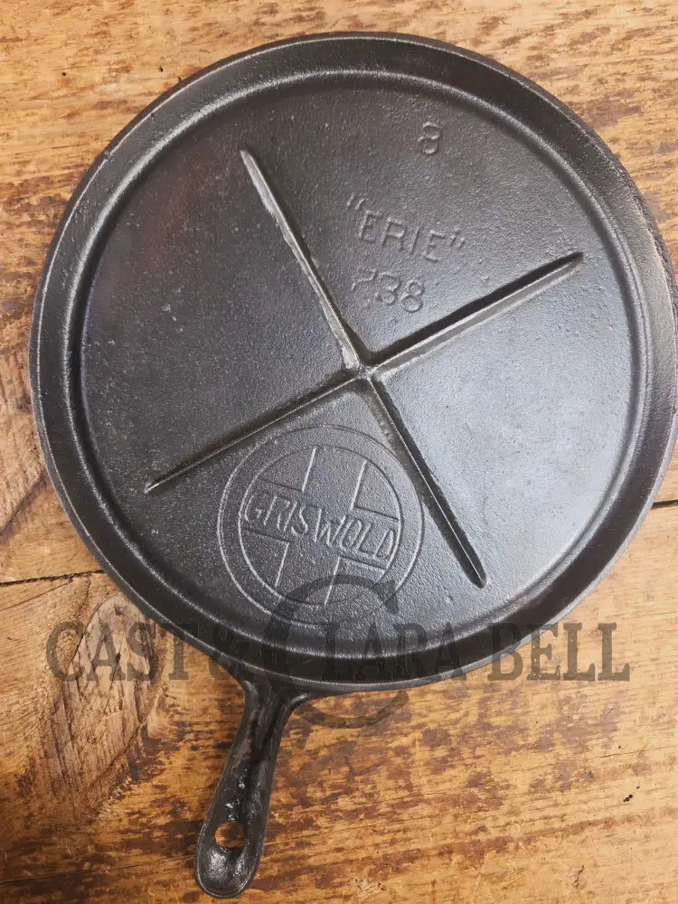 Awesome single serve piece! Lightweight early 1910’s Era Griswold Slant Logo Vintage Griddle #8 Erie 738 Griddle