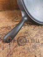 Awesome single serve piece! Lightweight early 1910’s Era Griswold Slant Logo Vintage Griddle #8 Erie 738 Griddle