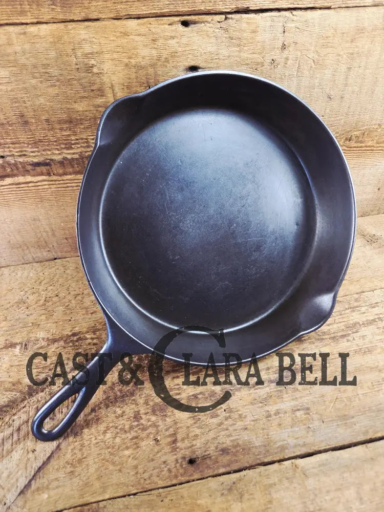 Awesome! Wagner made National #9 Cast Iron Skillet. Shallow wall skillet similar to Griswold Victor and Iron Mountain