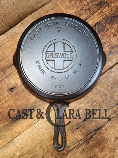 Beautiful! 1910-20’S Griswold #7 Skillet With Heat Ring And Large Block Logo 701.