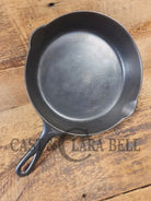 BEAUTIFUL! 1910-20’s Griswold #7 Skillet with Heat Ring and Large Block Logo 701 - Skillet