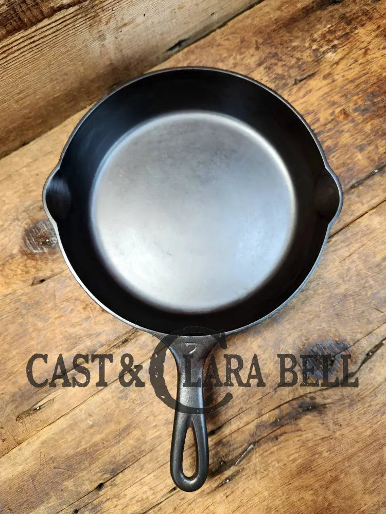 Beautiful! 1910-20’S Griswold #7 Skillet With Heat Ring And Large Block Logo 701.