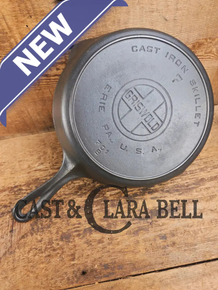 BEAUTIFUL! 1910-20’s Griswold #7 Skillet with Heat Ring and Large Block Logo 701 Skillet