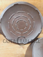 Beautiful! 1920’S Chicago Hardware Foundry #8 Diamond ’B’ Chicken Fryer. Matching 8 1/2 C Lid