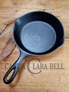 Beautiful! 1920’S Favorite Made Puritan No. 5 Cast Iron Skillet W Heat Ring! Unique Handle Style.