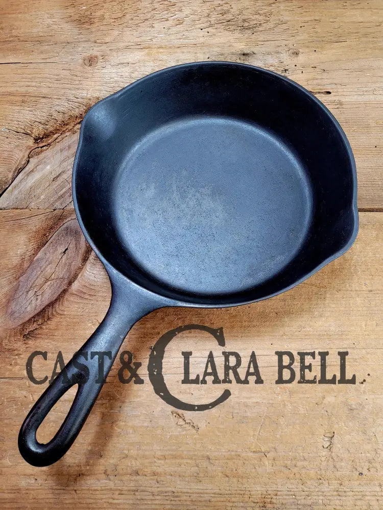 Beautiful! 1920’S Favorite Made Puritan No. 5 Cast Iron Skillet W Heat Ring! Unique Handle Style.