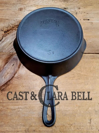 Beautiful! 1920’S Favorite Made Puritan No. 5 Cast Iron Skillet W Heat Ring! Unique Handle Style.