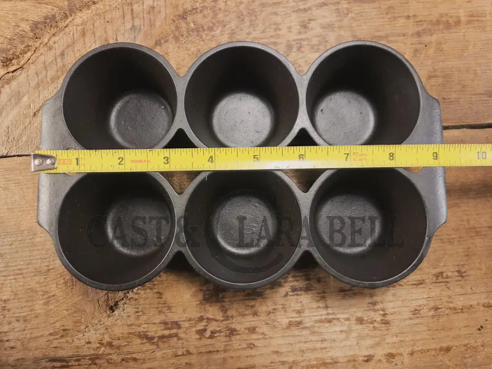 Beautiful 1920’s Griswold 6 Cup Muffin/Popover Pan 6141 Variation 4 Rarity 3. Restored Seasoned and Ready to Use!