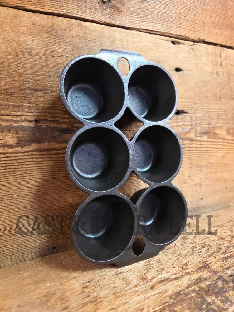 Beautiful 1920’s Griswold 6 Cup Muffin/Popover Pan 6141 Variation 5 Rarity 3. Amazing gift (Copy) Bakeware