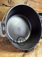 Beautiful 1920’s Griswold No. 9 Tite-Top Dutch Oven with Block Logo p/n 834 B Block Logo lid 2552 A. PERFECT for stews