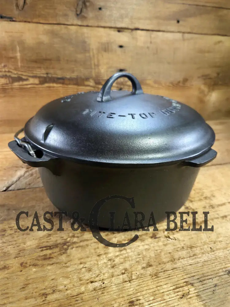 Beautiful 1920’s Griswold No. 9 Tite-Top Dutch Oven with Block Logo p/n 834 B Block Logo lid 2552 A. PERFECT for stews