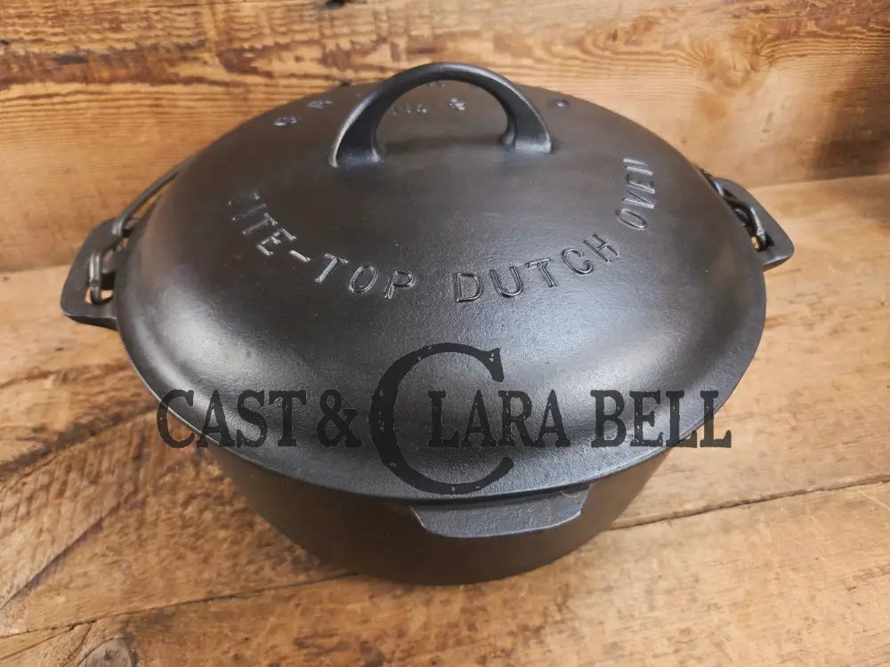 Beautiful 1920’s Griswold No. 9 Tite-Top Dutch Oven with Block Logo p/n 834 B Block Logo lid 2552. PERFECT for stews