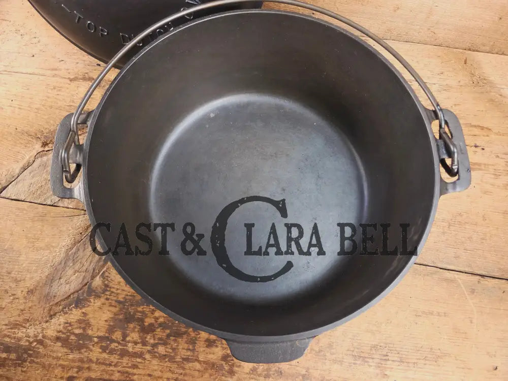 Beautiful 1920’s Griswold No. 9 Tite-Top Dutch Oven with Block Logo p/n 834 B Block Logo lid 2552. PERFECT for stews