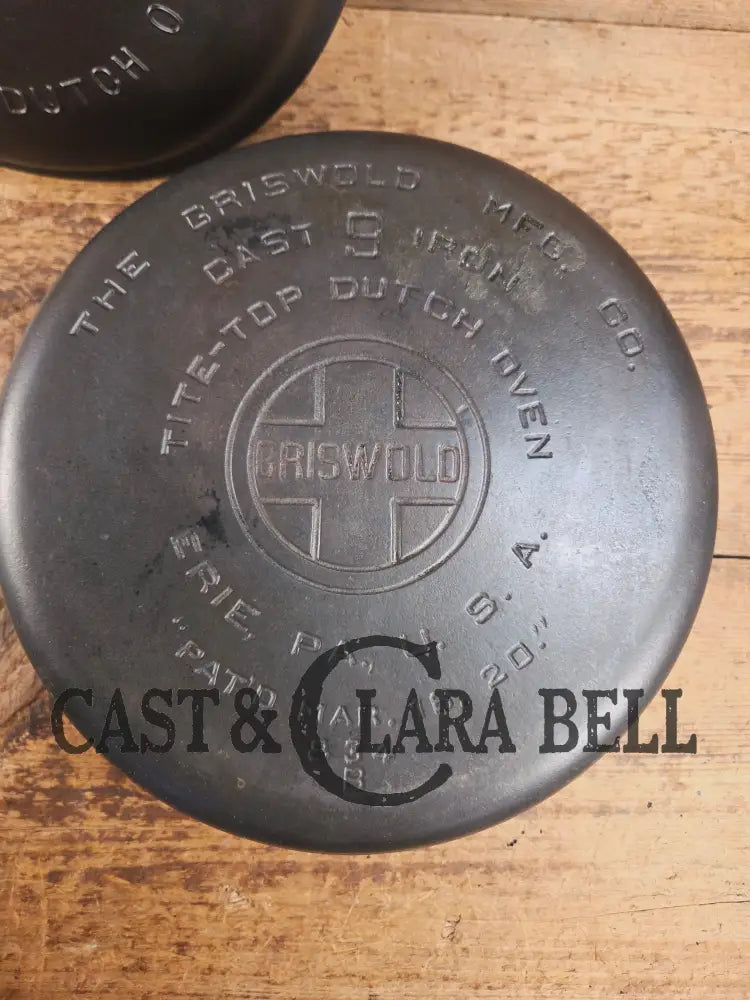 Beautiful 1920’s Griswold No. 9 Tite-Top Dutch Oven with Block Logo p/n 834 B Block Logo lid 2552. PERFECT for stews