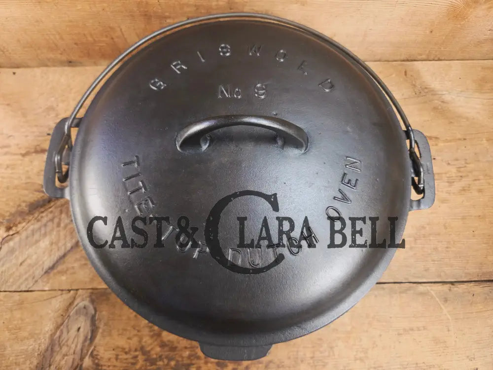 Beautiful 1920’s Griswold No. 9 Tite-Top Dutch Oven with Block Logo p/n 834 B Block Logo lid 2552. PERFECT for stews