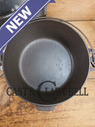 Beautiful 1920’s Griswold No. 9 Tite-Top Dutch Oven with Block Logo p/n 834 C Block Logo lid 2552. PERFECT for stews