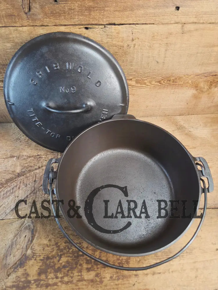 Beautiful 1920’s Griswold No. 9 Tite-Top Dutch Oven with Slant Logo p/n 834 H Block Logo lid 2552. PERFECT for stews