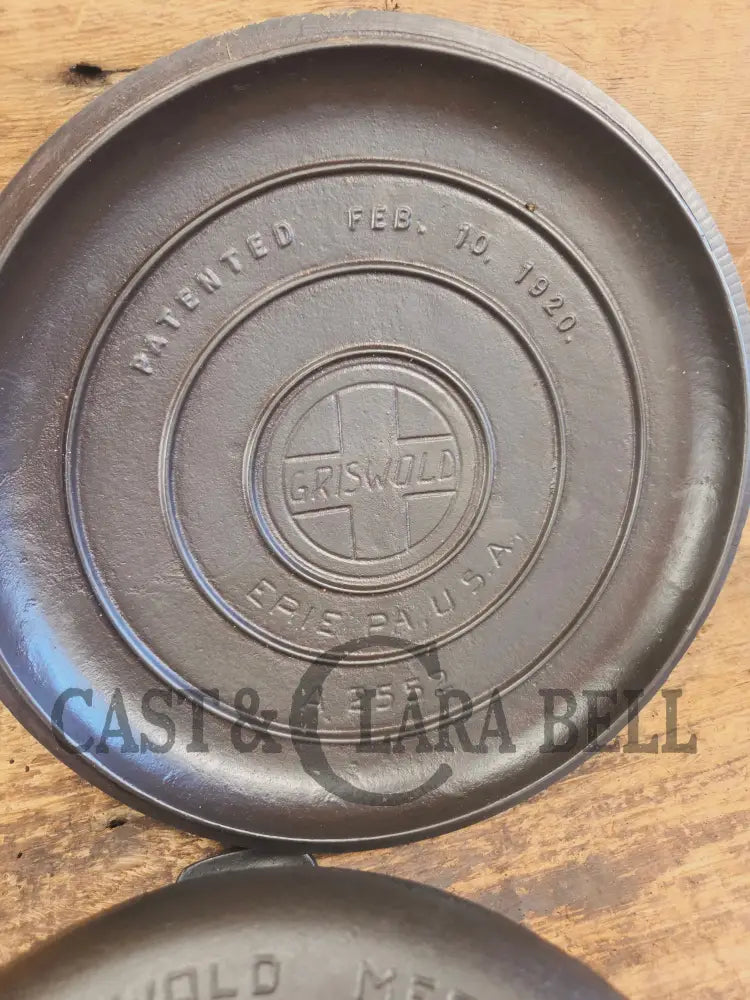 Beautiful 1920’s Griswold No. 9 Tite-Top Dutch Oven with Slant Logo p/n 834 Slant Logo lid 2552. PERFECT for stews