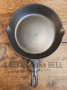 Beautiful 1920’s Vollrath #8 Cast Iron Skillet with Heat Ring - Skillet