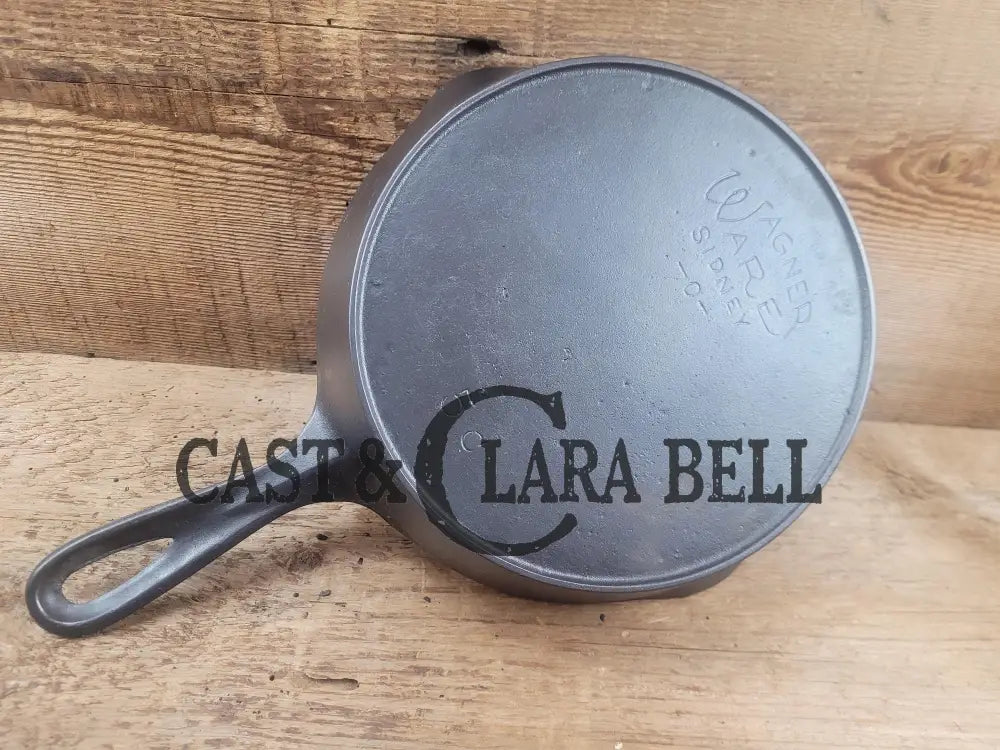 Beautiful! 1920’S Wagner Ware #5 C Cast Iron Skillet Stylized Logo Heat Ring.