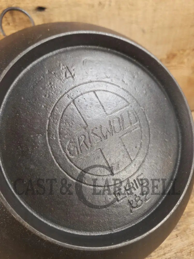 Beautiful 1930’s #4 Griswold (#782) Scotch Bowl (aka candy kettle). Hard to find really cook bowl for bread proofing