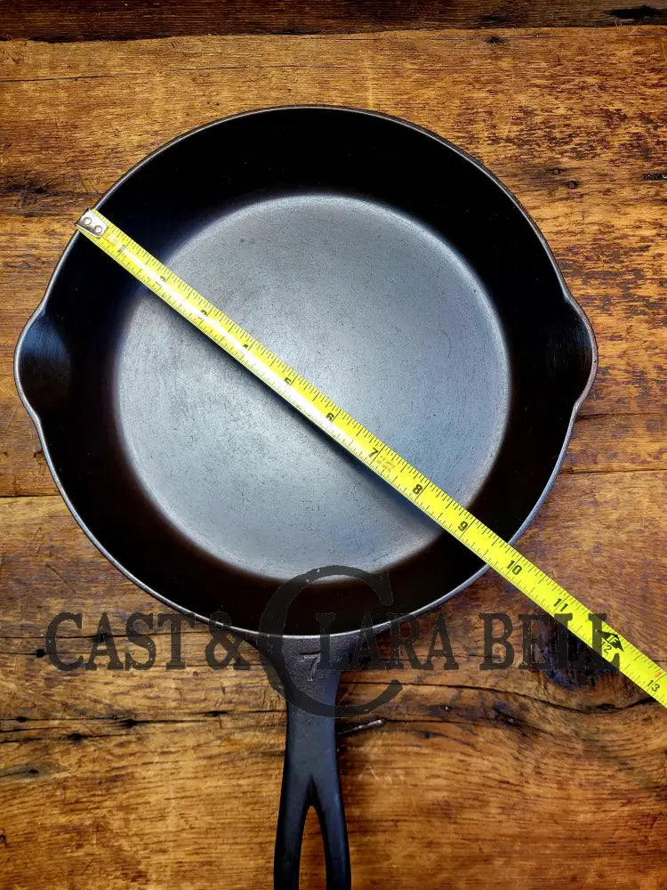 Beautiful! 1930’S Griswold #7 Cast Iron Skillet W Large Block Logo Smooth Bottom 701 J