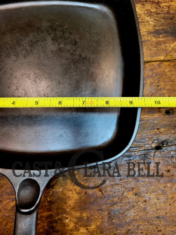 Beautiful 1930S Wagner Square Skillet P/N 1218.