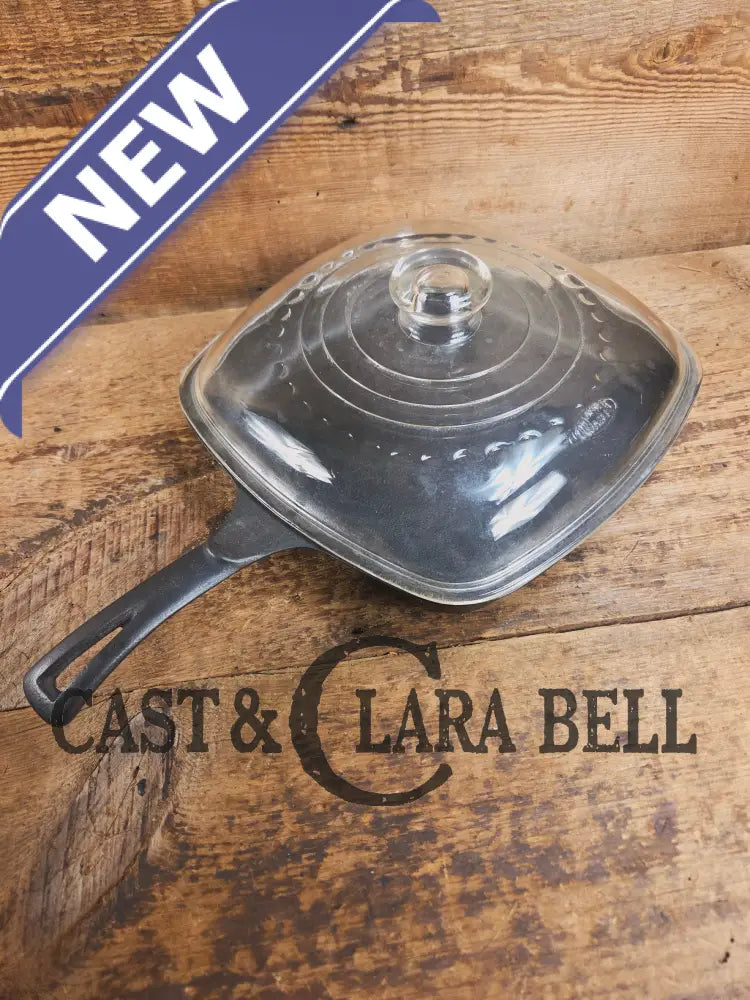 Beautiful 1940’s later series Wagner Square Skillet with Wagner Glass square lid. Perfect for breakfasts frying and