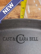 Beautiful 1940’s later series Wagner Square Skillet with Wagner Glass square lid. Perfect for breakfasts frying and