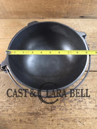 Beautiful #2 1910’s Slant Logo ERIE Griswold (#780) Scotch Bowl (aka candy kettle). Hard to find GORGEOUS collector’s