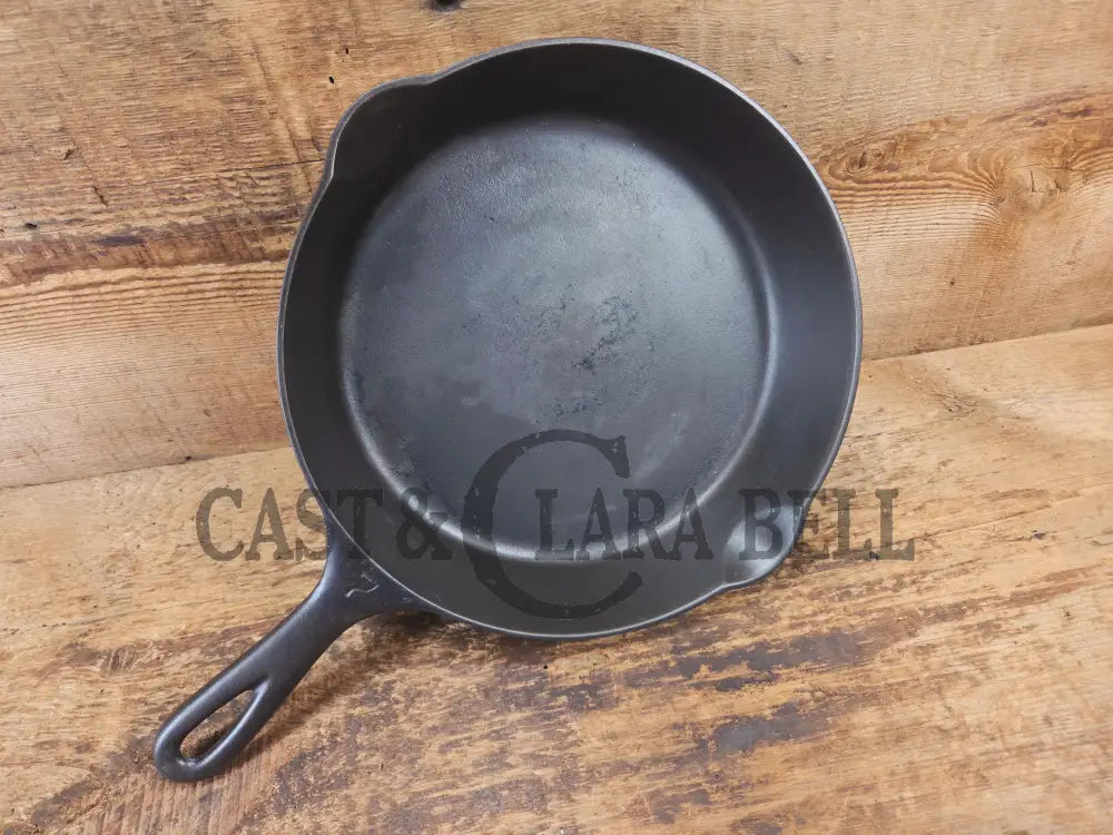 BEAUTIFUL! 1910-20’s Griswold #7 Skillet with Heat Ring and Large Block Logo 701 B - Skillet