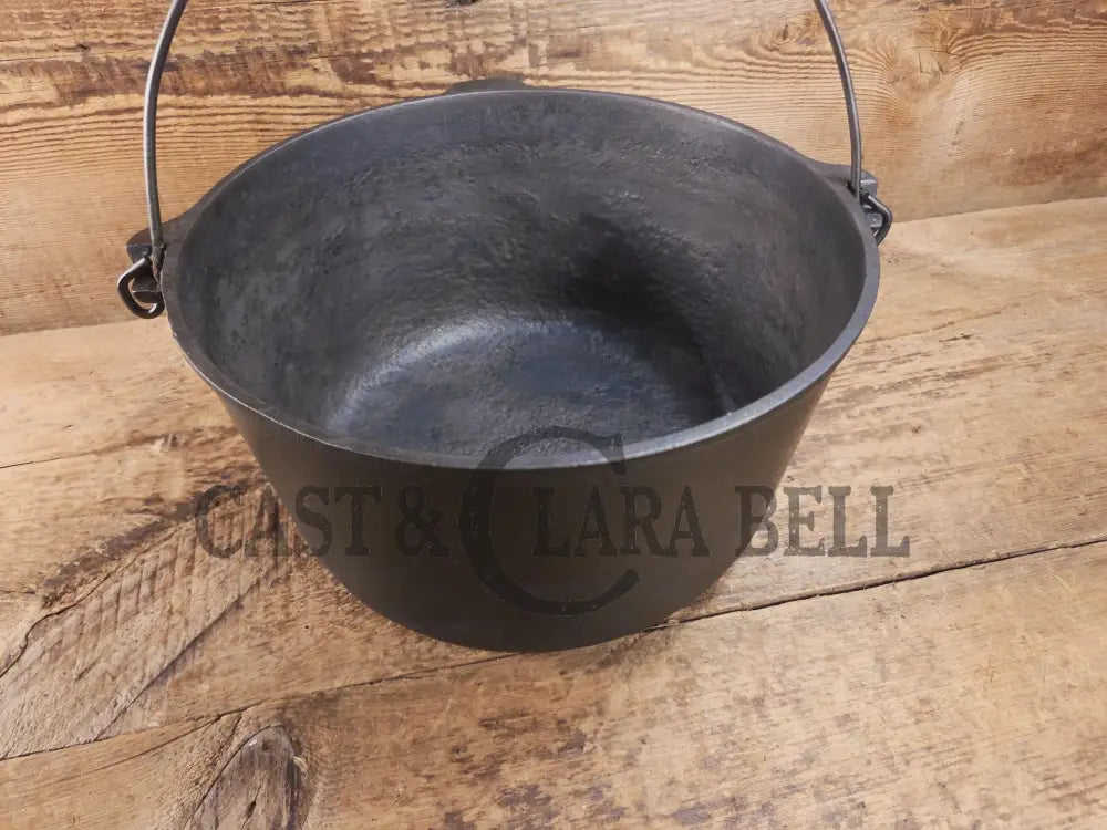 Beautiful and tough to find #6 1930’s Block Logo Griswold (#936) Maslin Kettle! Gorgeous collector and canner piece!