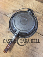 Beautiful! Early 1900’s Wagner #7 Cast Iron Waffle Iron with low base. Pat’d 1910. Fully restored and ready to use!